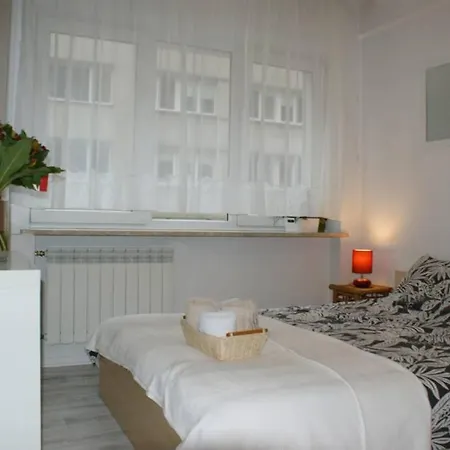 City Center- Large Apartment With National Musee View Warsaw Exterior photo